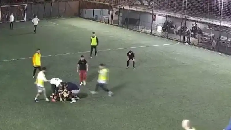 İki Farklı Halı Sahada Meydana Gelen Trajik Olaylar