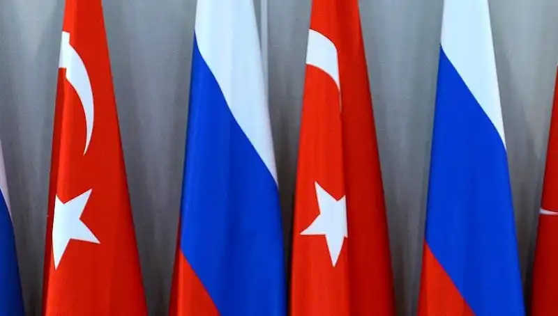 Diplomatların Diliyle 105 Yıldır Devam Eden Rusya-Türkiye İlişkileri