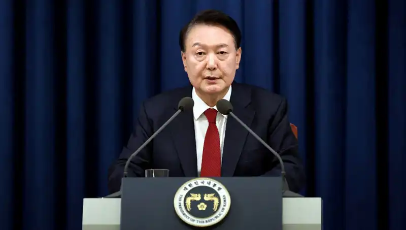 Güney Kore Devlet Başkanı Yoon Suk Yeol Görevden Alındı: Siyasi Çalkantılar Derinleşiyor