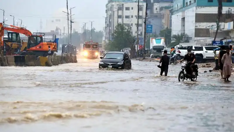 Pakistan'da Muson Yağmurları Felaketi: Ölü Sayısı Alarm Veriyor