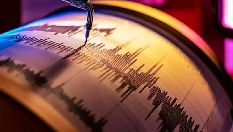 Düzce'de Gecenin Karşısına Çıkan 3.3 Büyüklüğünde Deprem Korkuttu