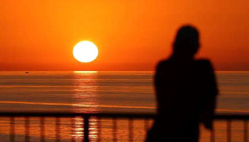 Batı'da Serin Hava Dalgası, Doğu'da Sıcaklık Rekorları Kırılıyor!