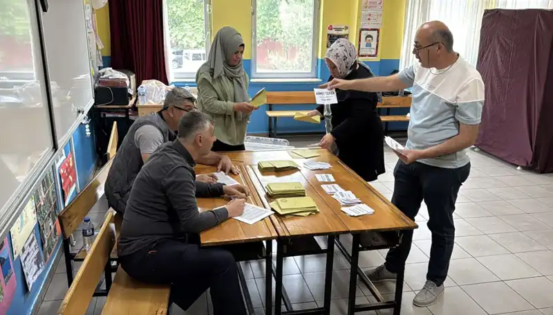 Türkiye Genelinde 405 Mahalle ve Köy Ara Seçimle Yeni Muhtarlarını Seçti!