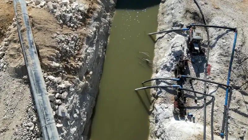 Karaman’ın Musluk Suyunda Petrol Şüphesi: Pompalar mı Suçlu?