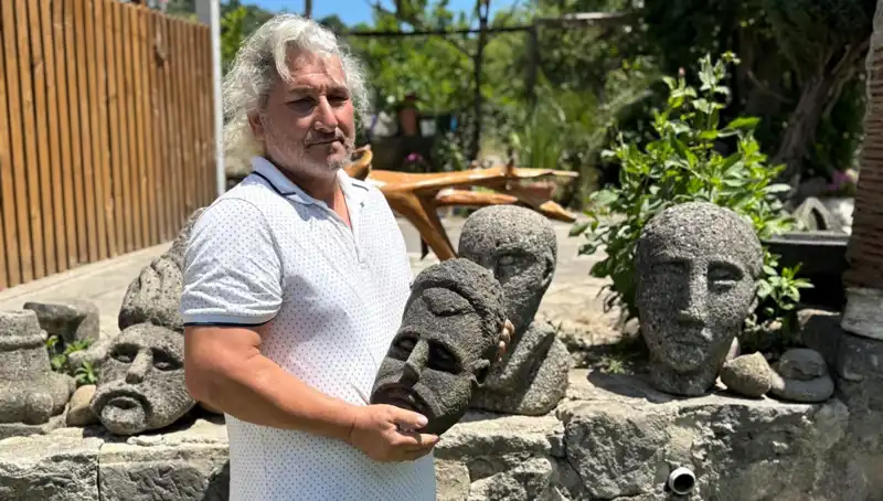 3 Günde Gerçekleştirdiği Eserlerle Tarihi Sanılan Yetenekli Sanatçı: Satış Düşüncesi Yok!