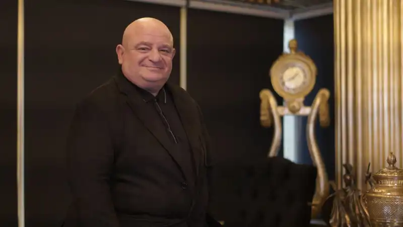 Moiz Mitrani: Tekstilden Finansa Ulaşan Efsanevi Başarı Hikâyesi