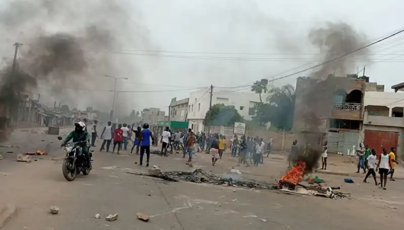 Togo'da Protestoların Arkasındaki Karanlık: Nehirlerde 7 Ceset Bulundu