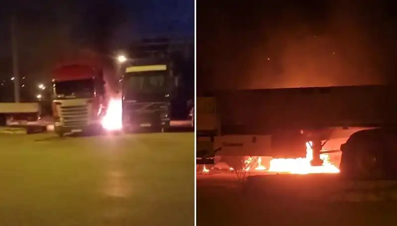 Park Halindeki Tırlara Saldırı: Yangın Söndürme Ekipleri Olay Yerinde!