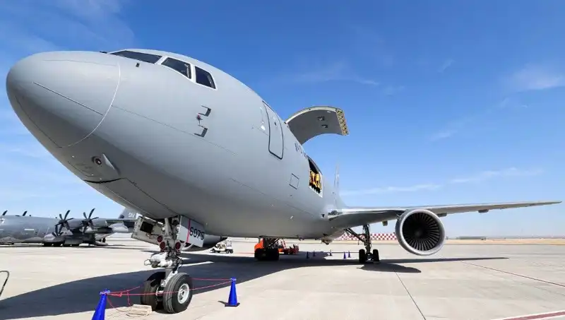 İsrail’den İran’a Gösterişli Uçuş: Yeni KC-46 Tankerleri Hava Sahasında