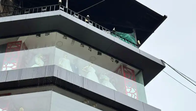 Giyim Mağazasındaki Korkutan Yangın, Şehirde Nefesleri Kestİ
