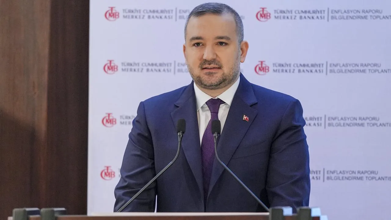 TCMB Başkanı Karahan: "Parasal Aktarım Mekanizması Güçleniyor, Ekonomik İstikrar Sağlamlaşıyor"