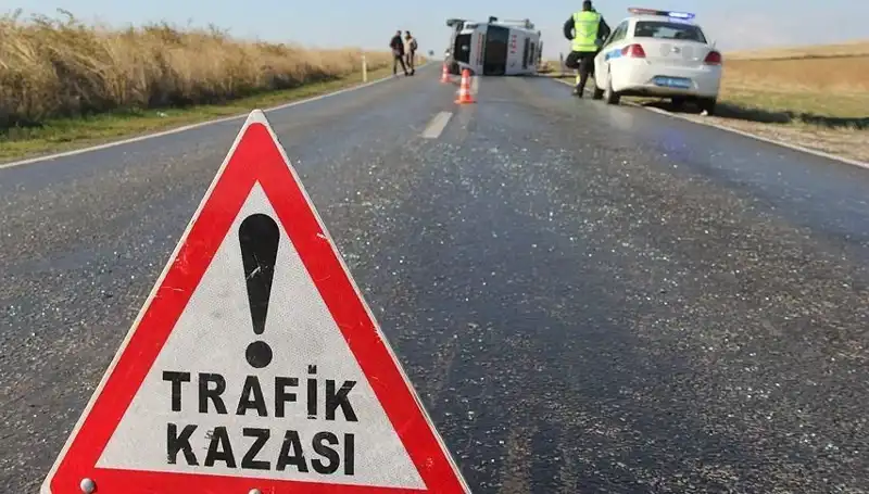 Niğde'de Zincirleme Kaza: 16 Yaralı, Korku Dolu Anlar Yaşandı
