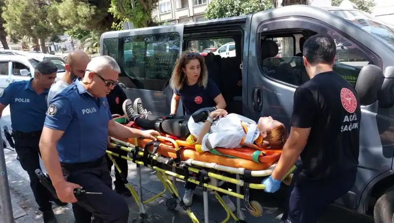 Samsun’da Minibüs Kamyona Çarptı: Kazanın Detayları ve Yaralılar