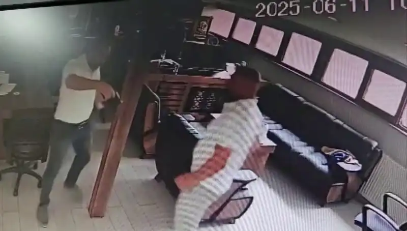 Alacak Verecek Meselesi Kanlı Bitti: Kalfa, İş İnsanın Hayatına Mal Oldu